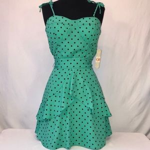 NWT Green & black polka dots two-piece top & skirt